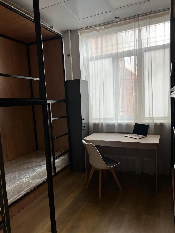 Friends Hostel Астана Екстер'єр фото